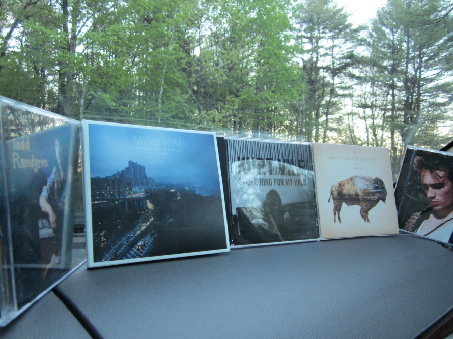 Dashboard display of  MIMC artists for the week.