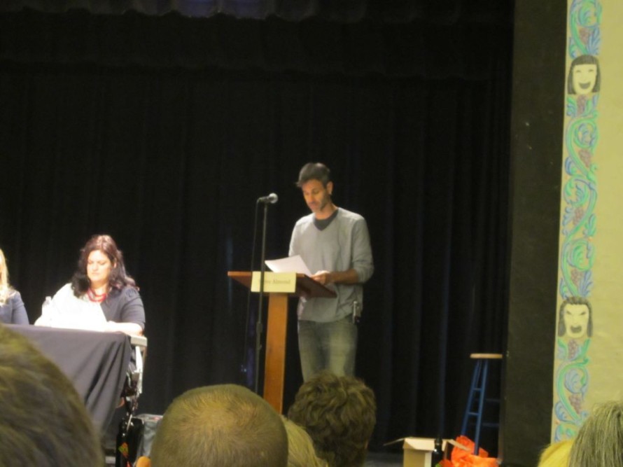 Steve Almond reading a submission at "Writers Idol."
