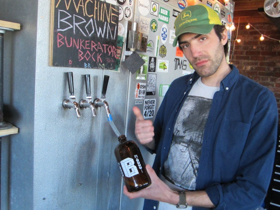Joe skillfully filling my Bunker growlette with Machine Czech Pils.